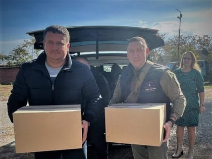 В Ростовский клинический госпиталь волгодонцы отправили  бытовую химию и мебель