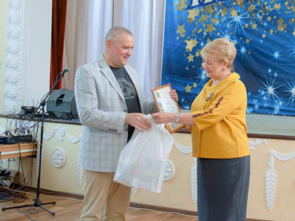 Глава Администрации района Ольга Мельникова поблагодарила белокалитвинцев за неоценимый вклад в развитие донорства