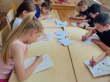 Таганрогские школьники присоединились к акции «Письмо Солдату»