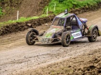 Команда «Донбай Моторспорт» из Волгодонска на автокроссе в Багаевском районе