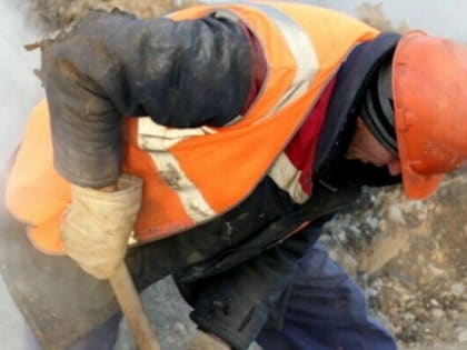 Коммунальщики 19 ноября ликвидировали аварию на теплотрассе Ростова