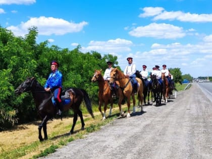 Охраняют трассы от огня