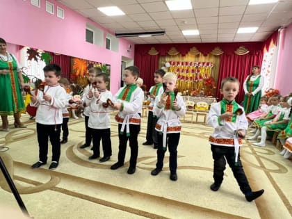 Осенняя ярмарка в «Лазорике»