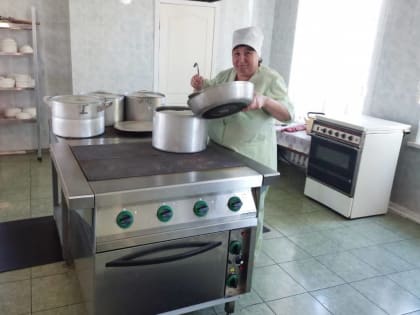 Депутат Валерий Шевченко помог модернизировать школы в Семикаракорском районе