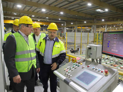 На донском заводе «Ларта Гласс Ростов» впервые в России изготовлено сверхгабаритное стекло