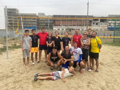 Жители микрорайонов Волгодонска целую неделю отмечали День физкультурника спортивными соревнованиями