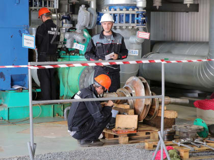 Логвиненко рассказал, кто мешает обновлению коммунальных сетей в Ростове этим летом