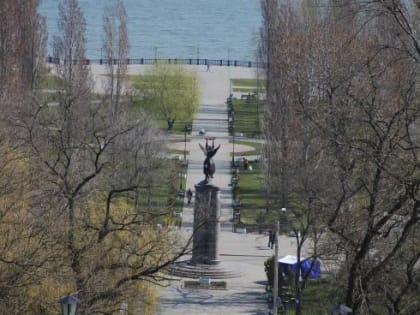 МЧС: в Таганрогском заливе ожидается шторм с волнами до 1,3 метра