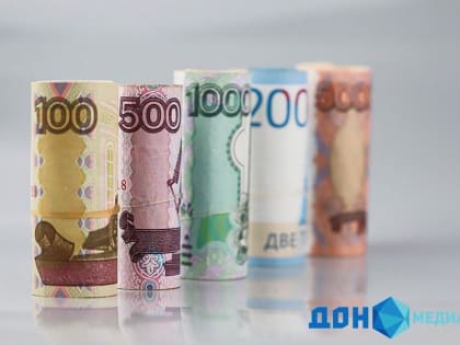 Проехать сложно: на Северном обходе Ростова перевернулась фура с щебнем