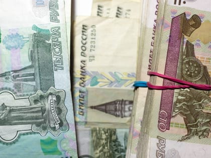 В Ростове руководитель задолжал охранникам почти полмиллиона рублей