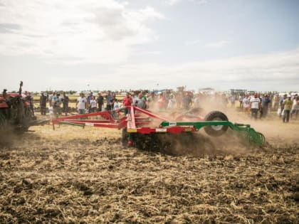 «День донского поля» соберет более 200 производителей техники и агрохимразработок