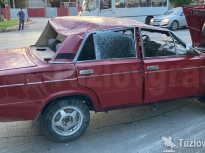 В Новочеркасске лихач на ВАЗе перевернулся на Харьковском шоссе