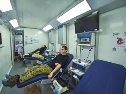 Донорский марафон в Новочеркасске: студенты ЮРГПУ активно участвуют в акции