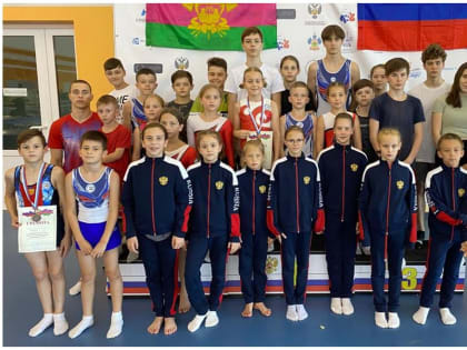 23 медали завоевали спортсмены Ростовской области на первенстве ЮФО по прыжкам на батуте в Краснодаре (22-26.06.2022)