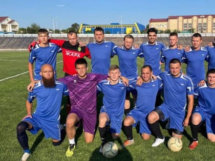 Шахтинские футболисты одержали очередные две победы в Кубке губернатора-первенстве области