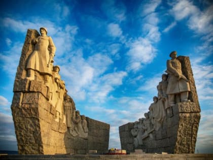 В День Победы на «Самбекских высотах» состоятся торжественный митинг и праздничная программа