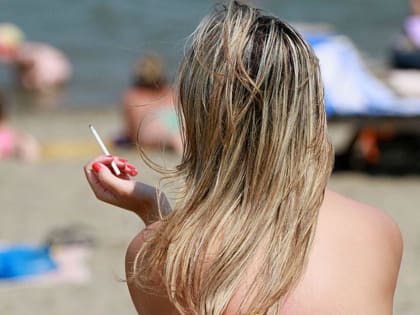 Удовольствие от моря бывает испорченным из-за наглецов