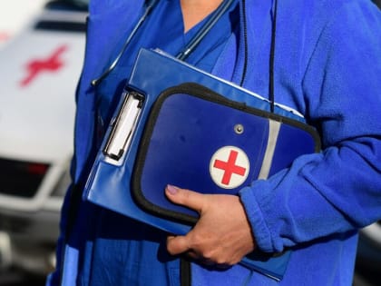 Повышение зарплат врачам и фельдшерам скорой помощи в Ростовской области оказалось фиктивным