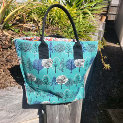 Pamela M.&rsquo;s finished challenge bag