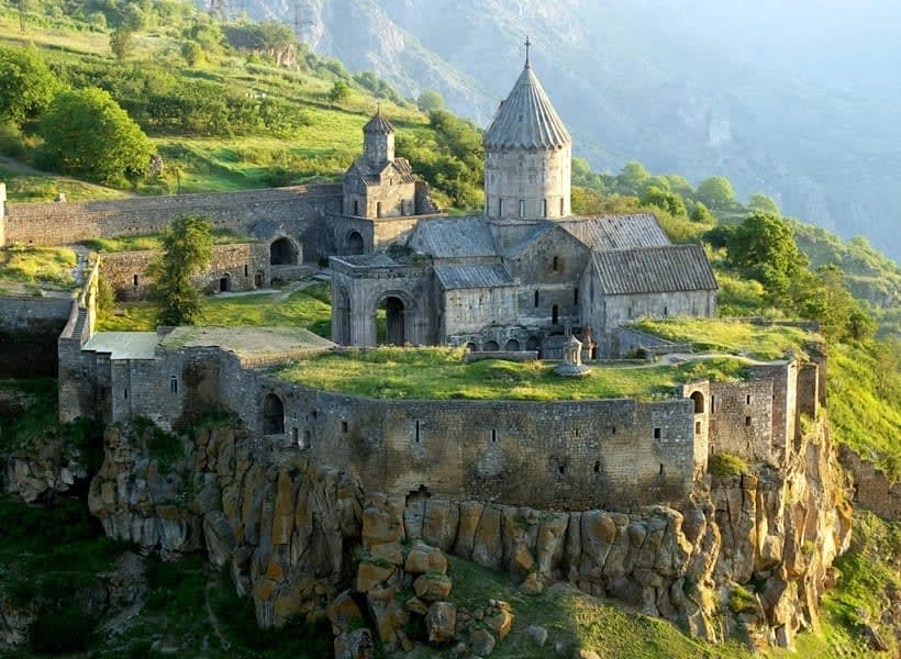 Татев, Хндзореск, водопад Шаки и винный завод Арени