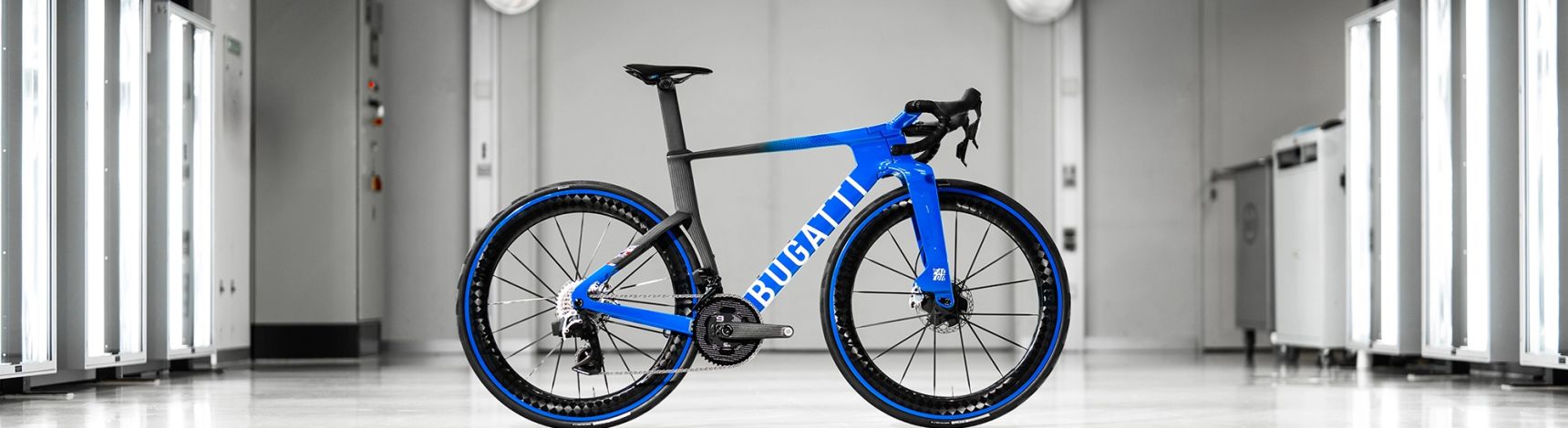 The_Bugatti_Factor_ONE-_a_radical_fusion_of_hypercar_engineering_and_elite_cycling_performance