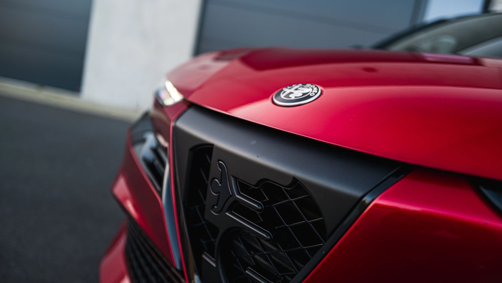 2026_Alfa_Romeo_Junior_Veloce_Rosso_Brera_Exterior_Wallpaper_HD