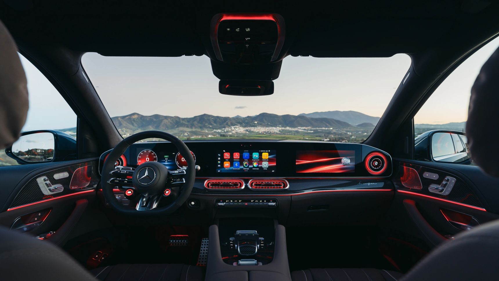 New 2026 Mercedes-AMG GLE 53 Hybrid interior