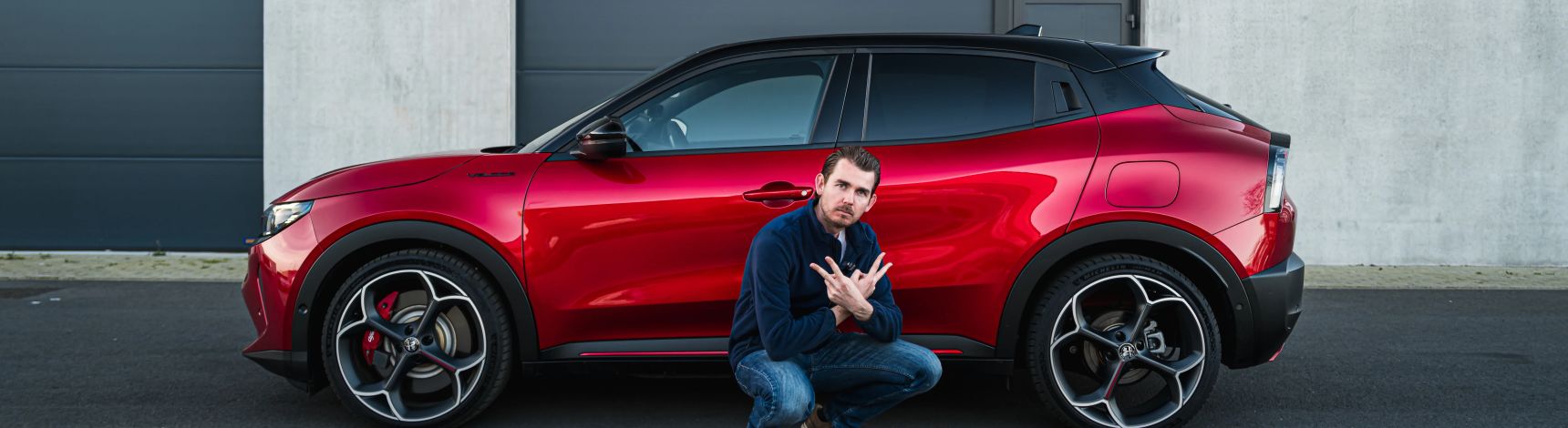 2026_Alfa_Romeo_Junior_Veloce_Rosso_Brera_Exterior_Wallpaper_HD