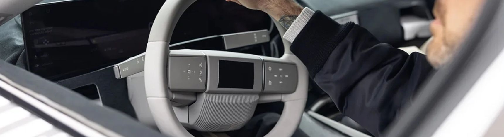 Jaguar’s radical electric rebirth: first interior details of the Type 00