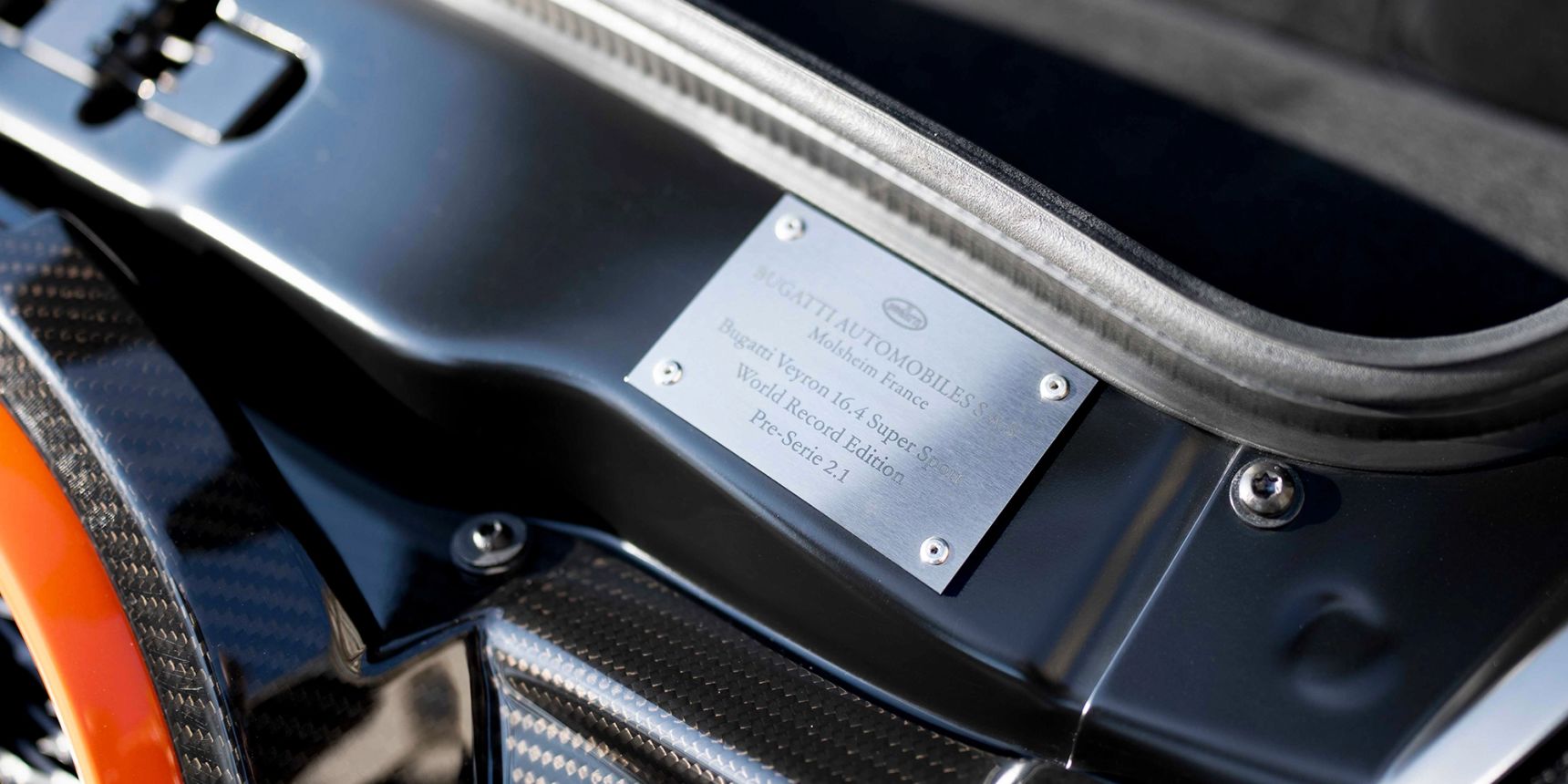 Unique_Pre_Series_Veyron_Super_Sport_World_Record_Edition_Reborn_With_La_Maison_Pur_Sang