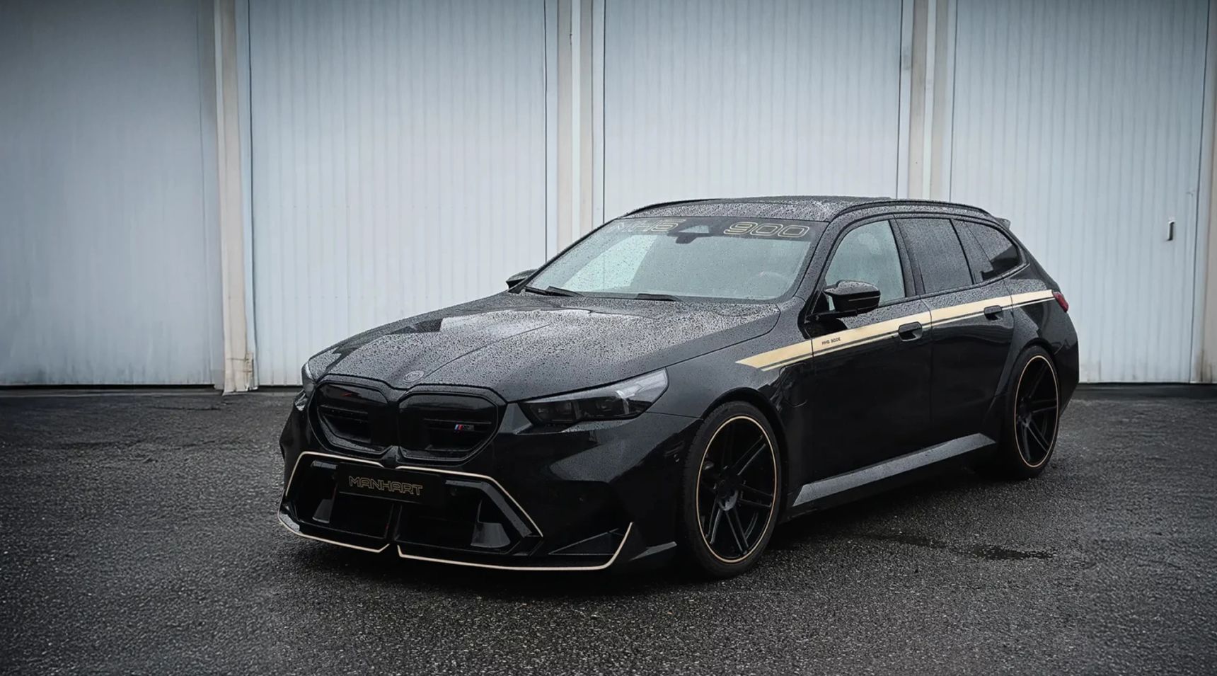 MANHART_MH5_900E-_when_the_BMW_M5_Touring_becomes_a_910-hp_hyper_wagon