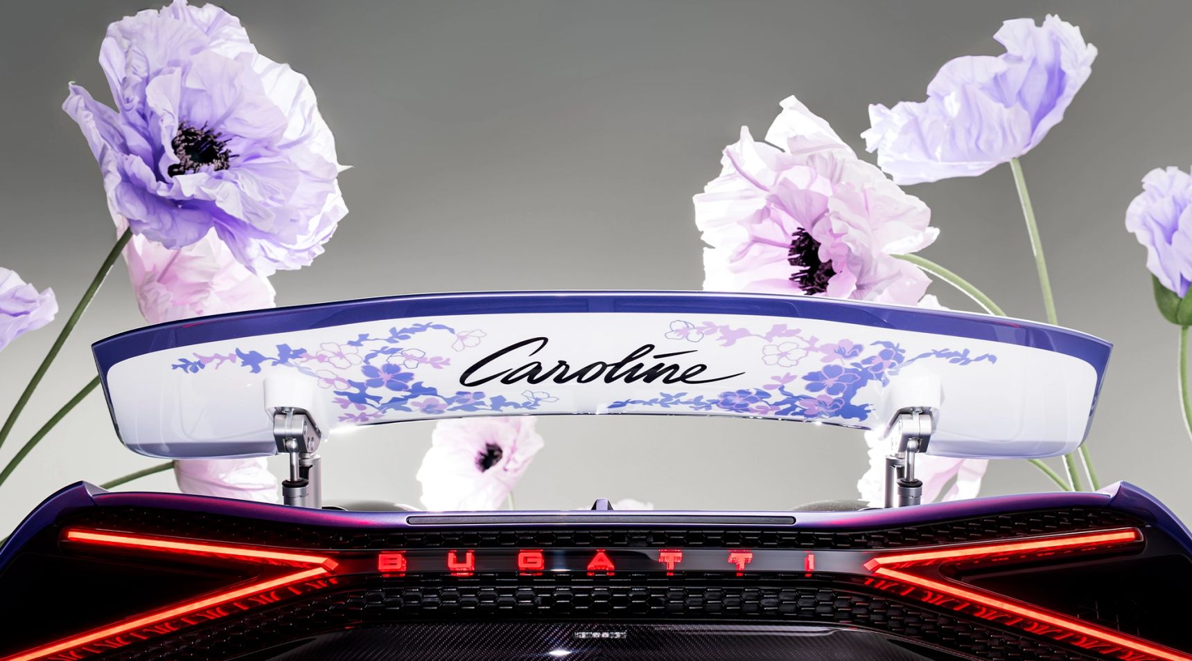 Bugatti_W16_Mistral_Caroline_-_a_hypercar_inspired_by_flowers_family_and_the_end_of_an_era