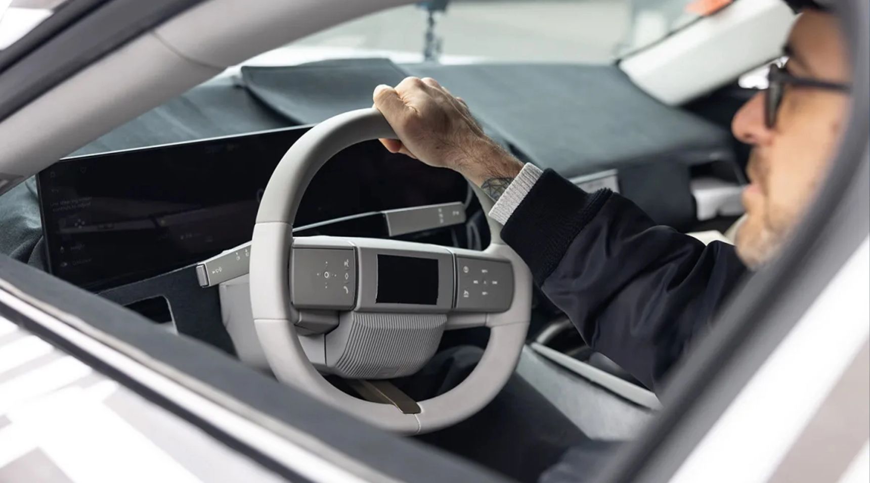 Jaguar’s radical electric rebirth: first interior details of the Type 00