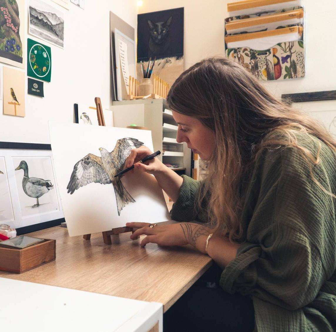 Illustrator Dais Scott-Bennett