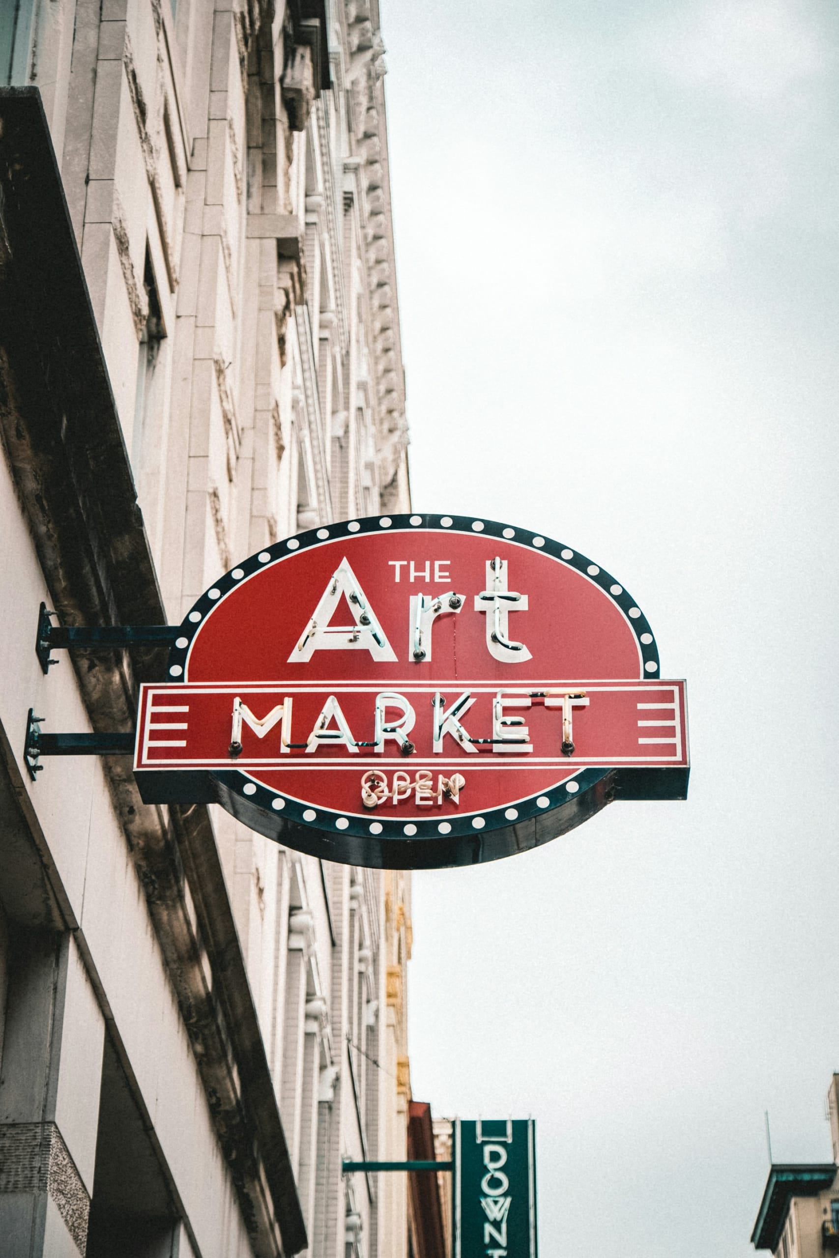 how to sell art locally at art markets