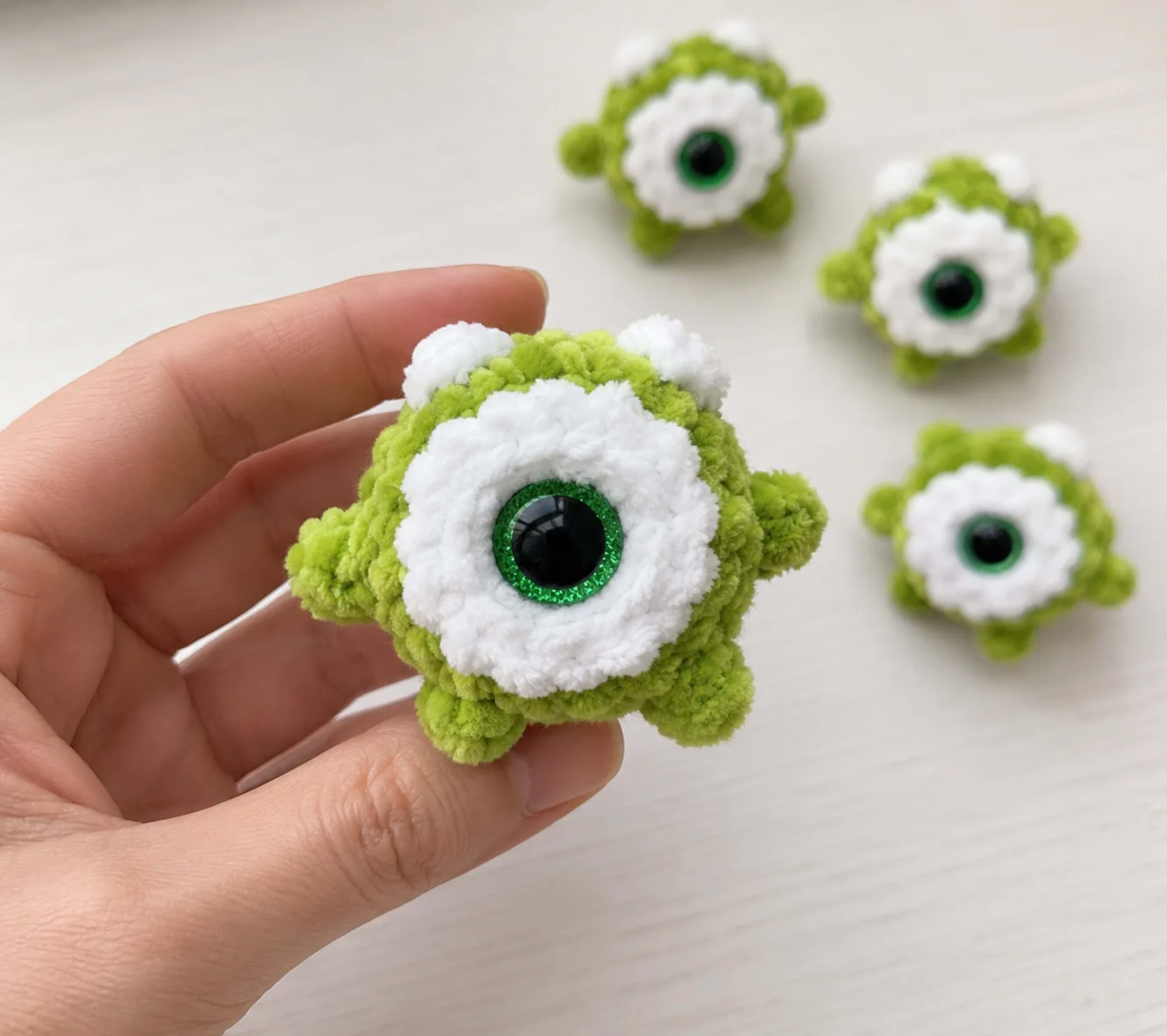 Mini Plush Monster Crochet Pattern: Easy Amigurumi Guide