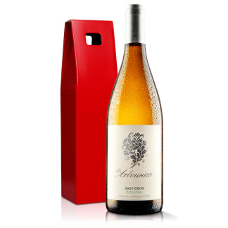Crisp and Refreshing Sauvignon Blanc in Gift Box