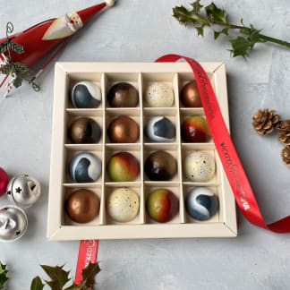 Couture Christmas Chocolate Box (16 Box)