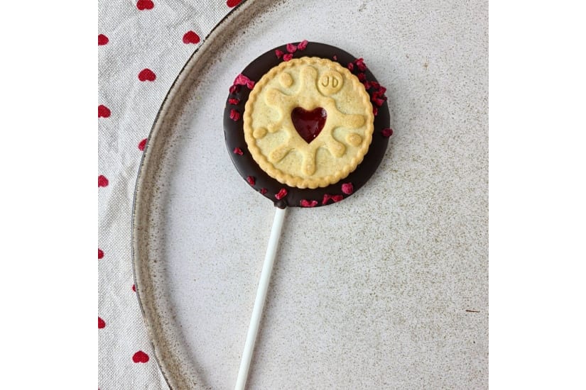 Vegan Dark Chocolate Jammy Dodger