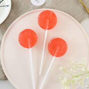 Alcoholic Strawberry Champagne Lollipops