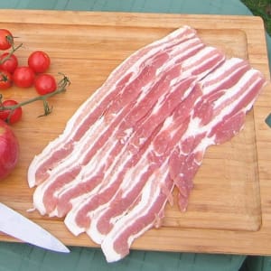 Free Range Unsmoked Streaky Bacon 