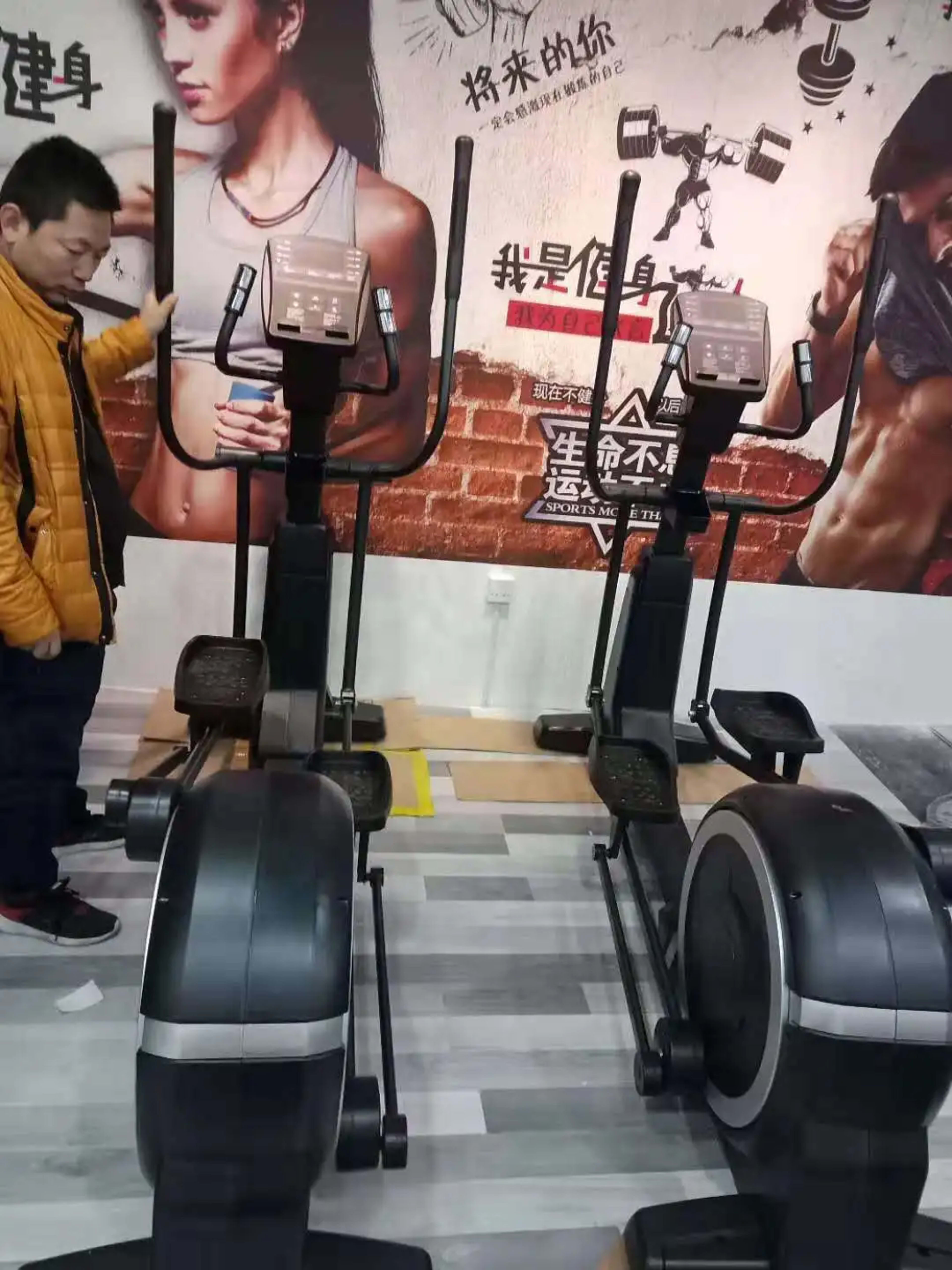 GYM Elliptical SRJOINFIT Commercial Indoor Fitness Equipment OEM Elliptical Instrument Space Walk Machine Gymnasium 4