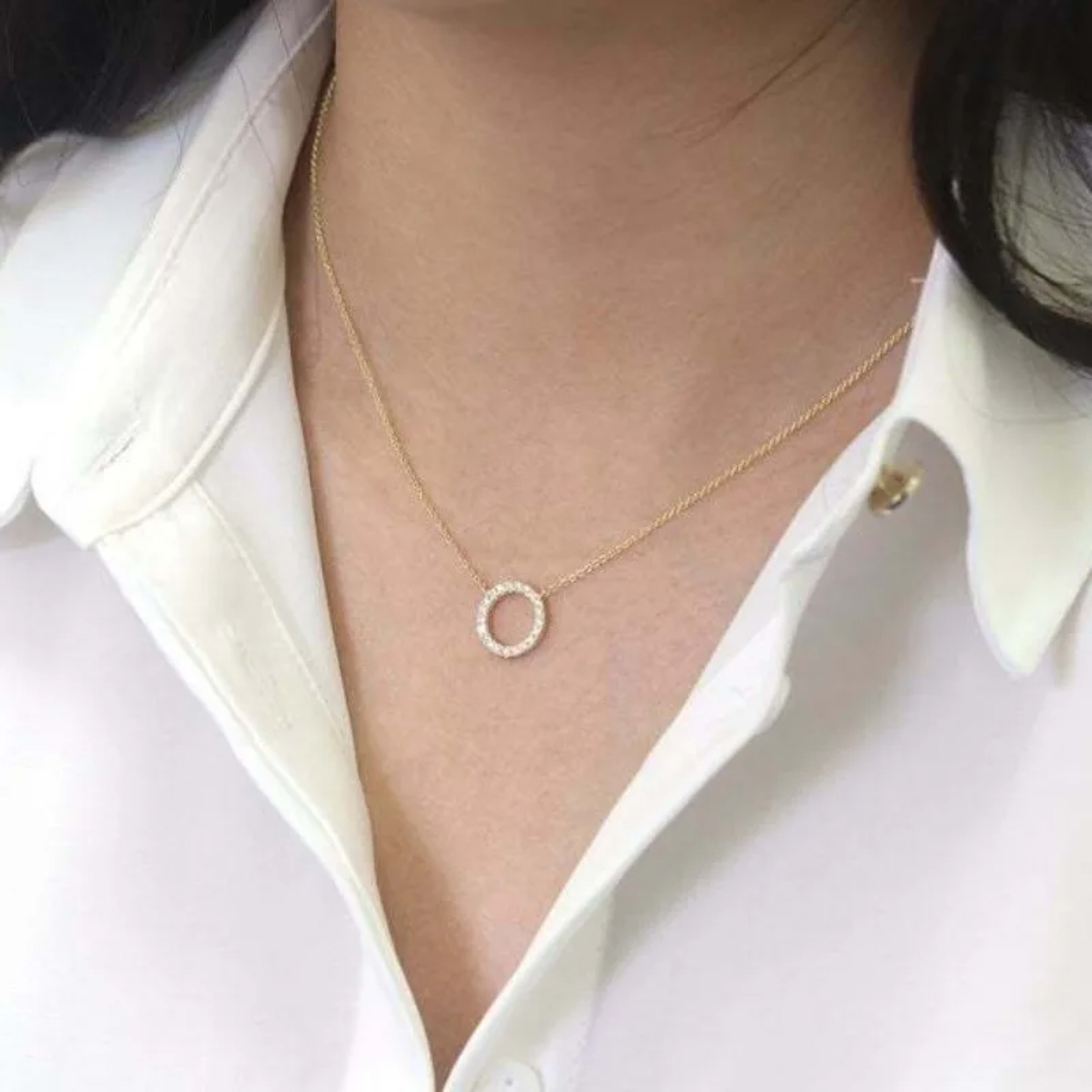 Fashion Trend Elegant Jewelry Simple Crystal Circle Pendant Necklace Golden Color Unquie Women Necklace Party Gift Whole 3