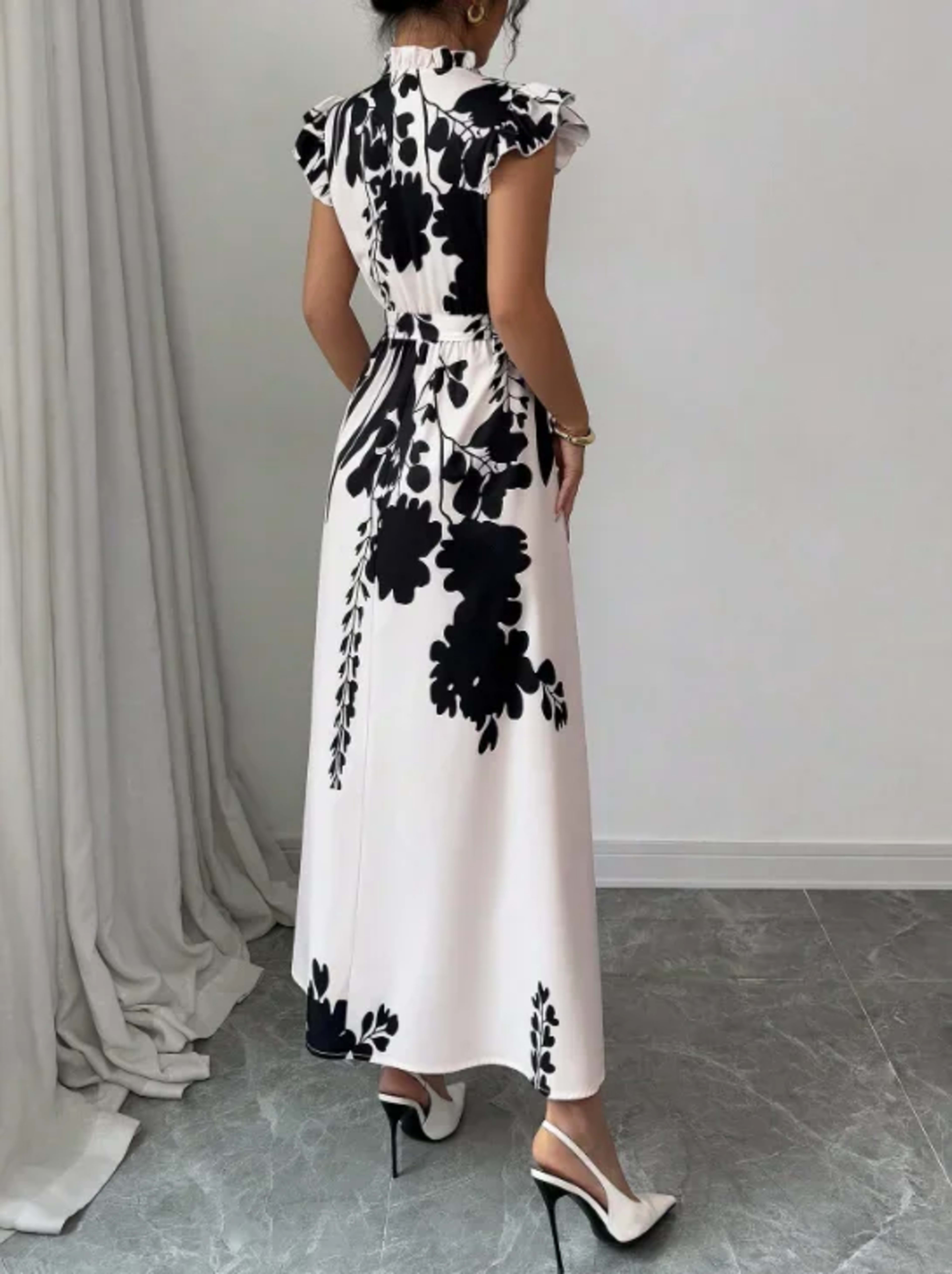 Women's elegant black and white dress, suitable for work, dates and vacations 2