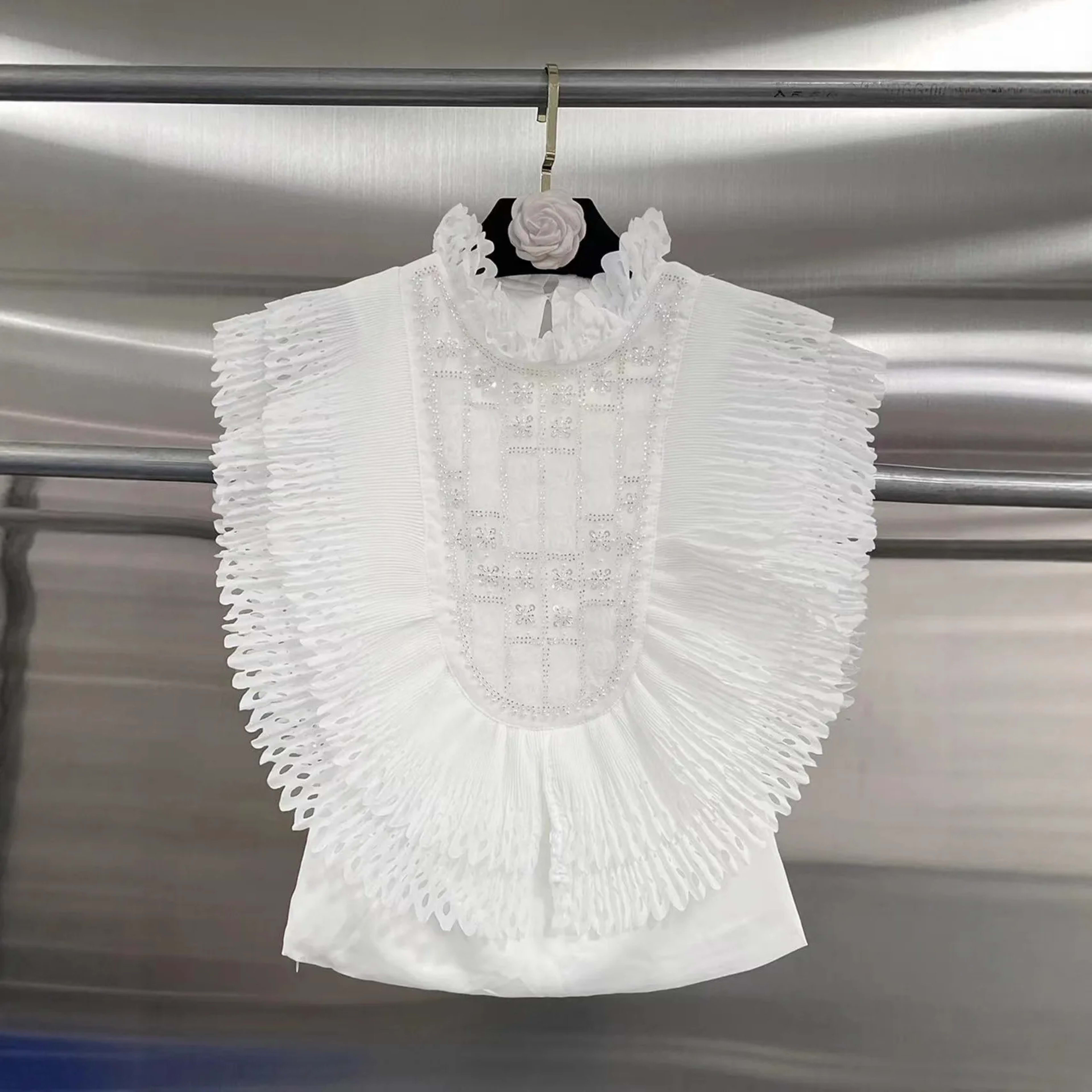 Top Blouse Women Sleeveless Ruffled Pleating Patchwork Stand Collar Blouses Beading Female Tops Summer Shirt Office Lady 2