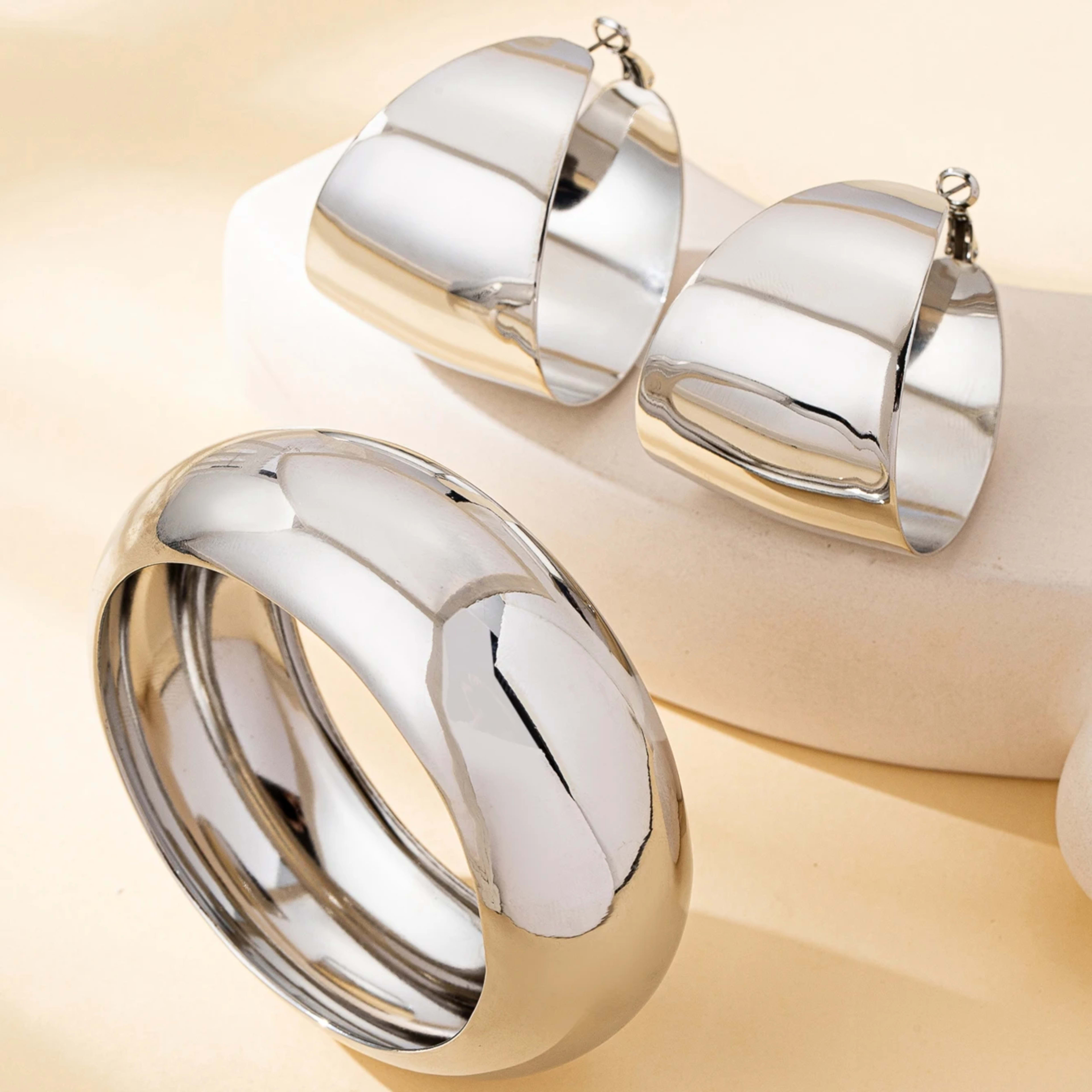 Women's Jewelry Set, Simple and Stylish Glossy Bracelet and Earring Set, Suitable for Daily Wear and Vacation Wear 5