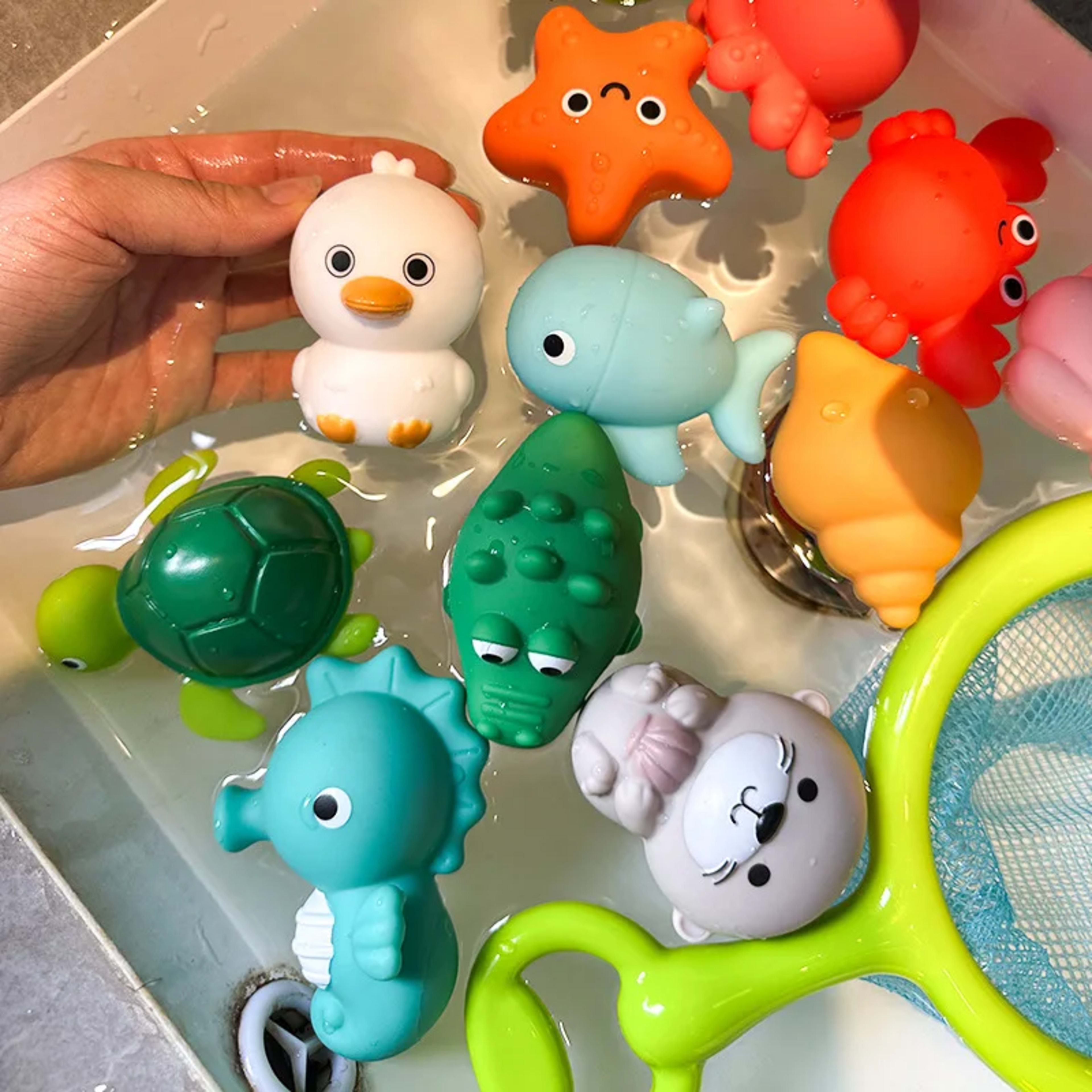Baby Bath Toys Kids' Inertial Sliding Animal Car Soft Squishy Finger Toys Summer Play Water Toy for Children Kid 2 3 4 5 1