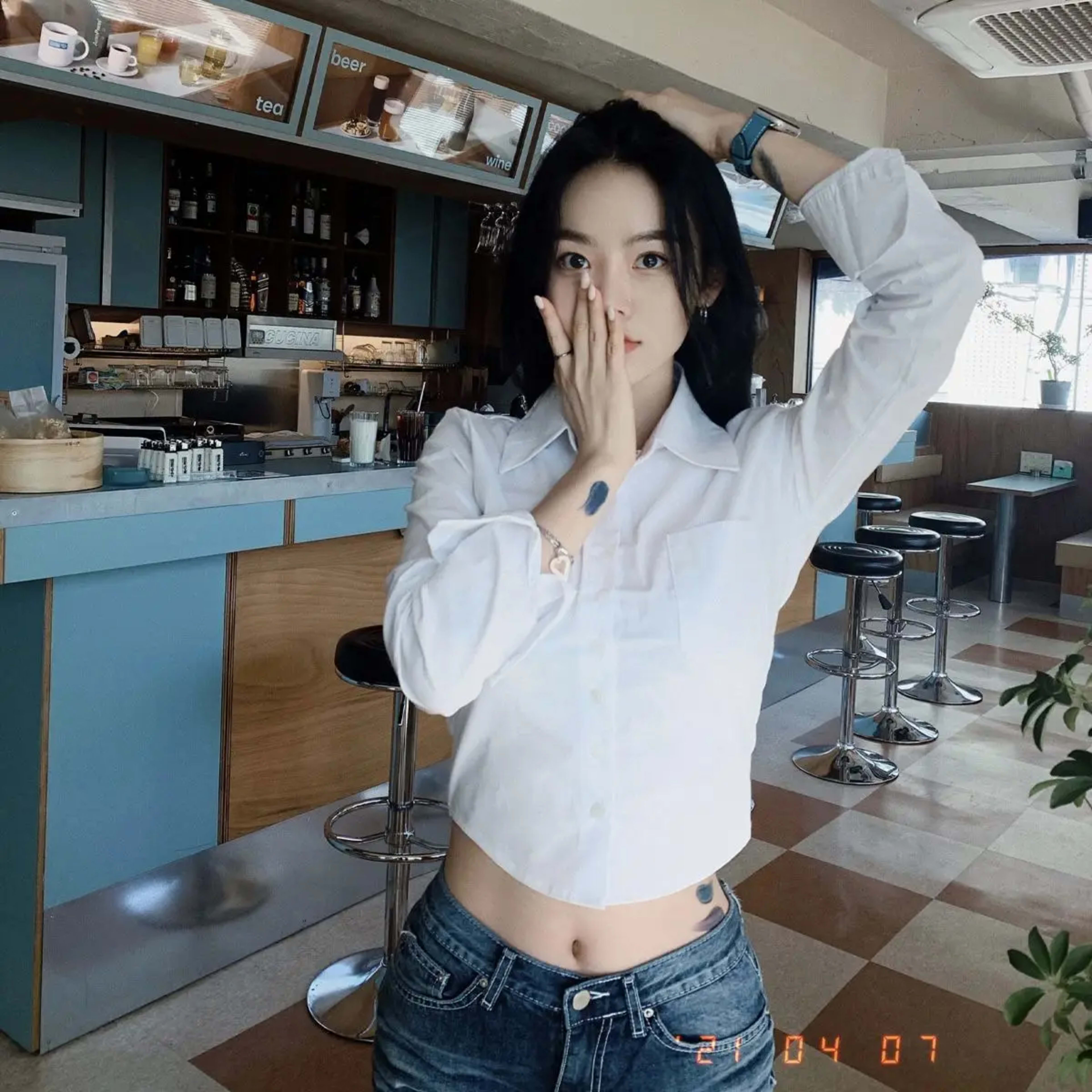Blouse Woman New Collection 2025 Silk Korean Style Black Sexy Blue Satin Shirt for Women White Crop Top Long Sleeve Chif 8