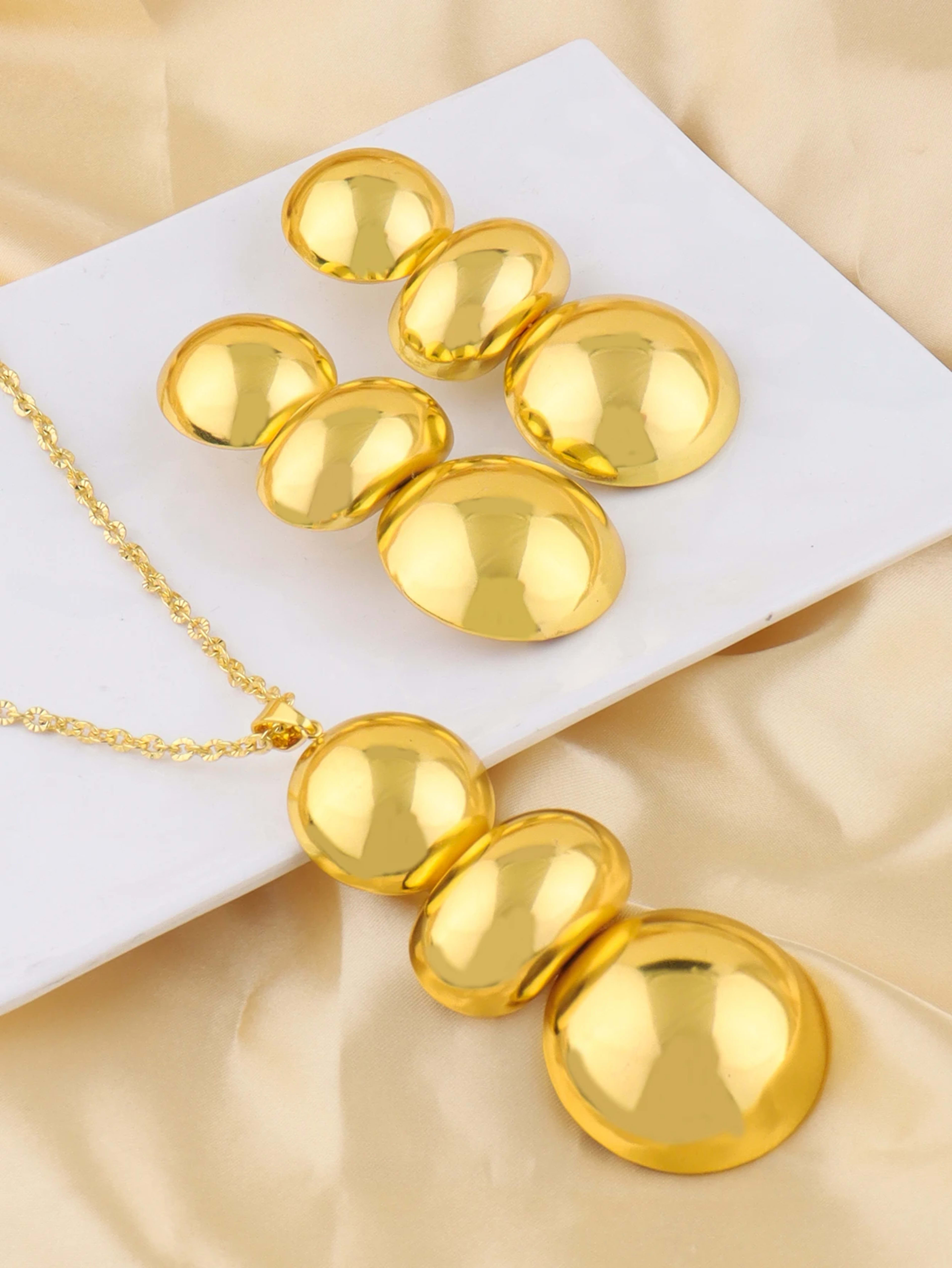 Dubai Jewelry Set for Women 18K Gold Plated Earrings and Necklace Set for Wedding Brides 2