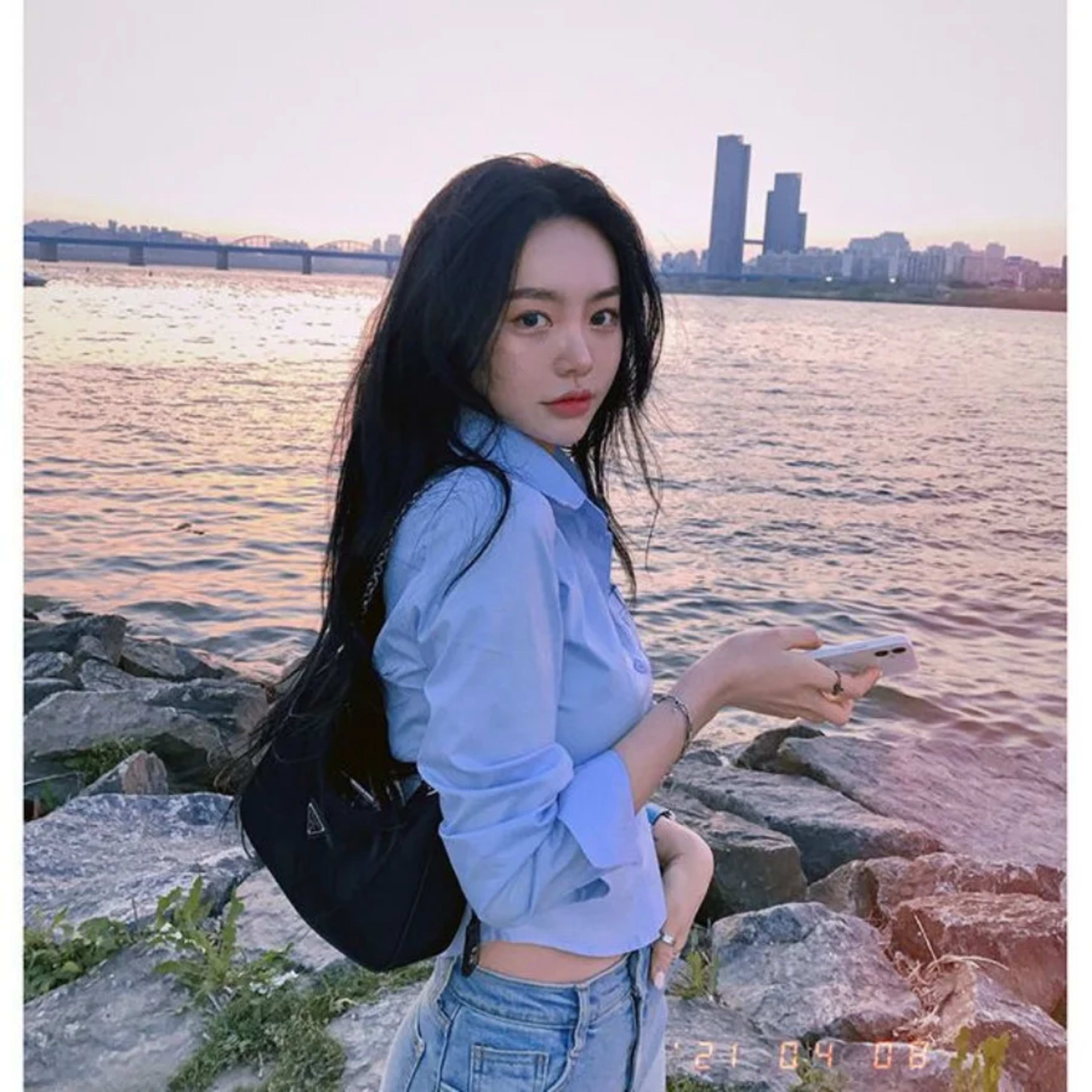 Blouse Woman New Collection 2025 Silk Korean Style Black Sexy Blue Satin Shirt for Women White Crop Top Long Sleeve Chif 3